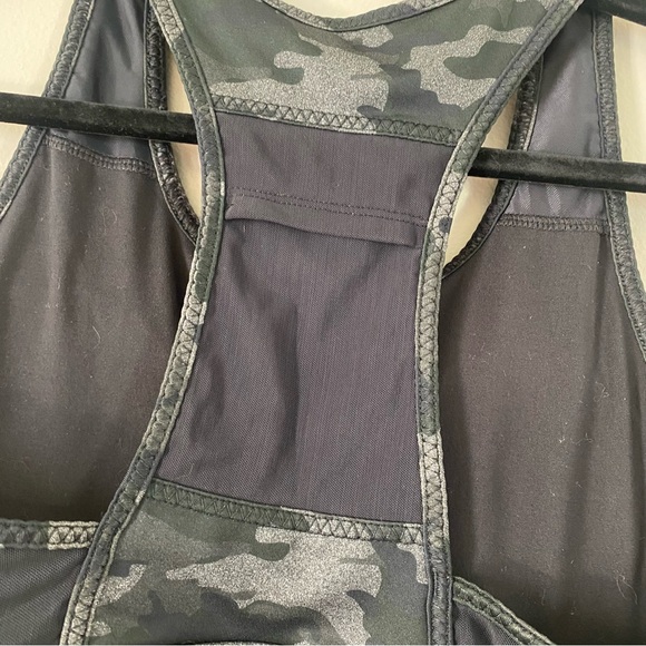 Fabletics Grey Camo Sports Bra - Picture 3 of 4